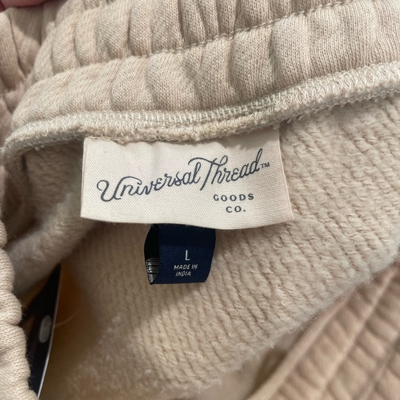 NWT Soft Girl Neutral Cargo Mini Skirt Lounge Fleece Utility Universal Thread L - Picture 9 of 10